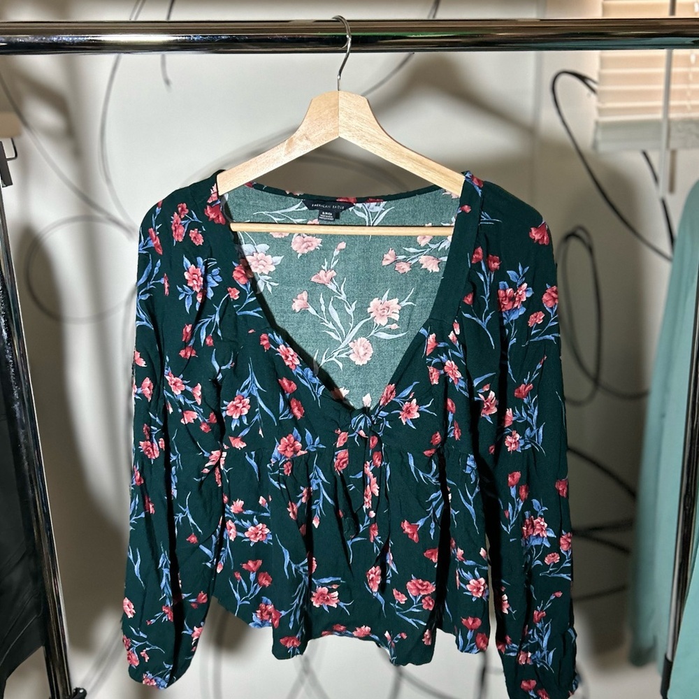 American Eagle Dark Green with Floral Peplum Top, Knot Tie Bust, Size Small